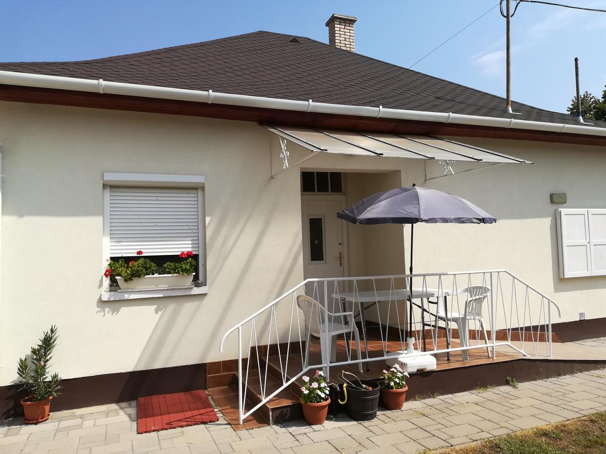 Hotel Andi-Haz Hajdúszoboszló Zewnętrze zdjęcie